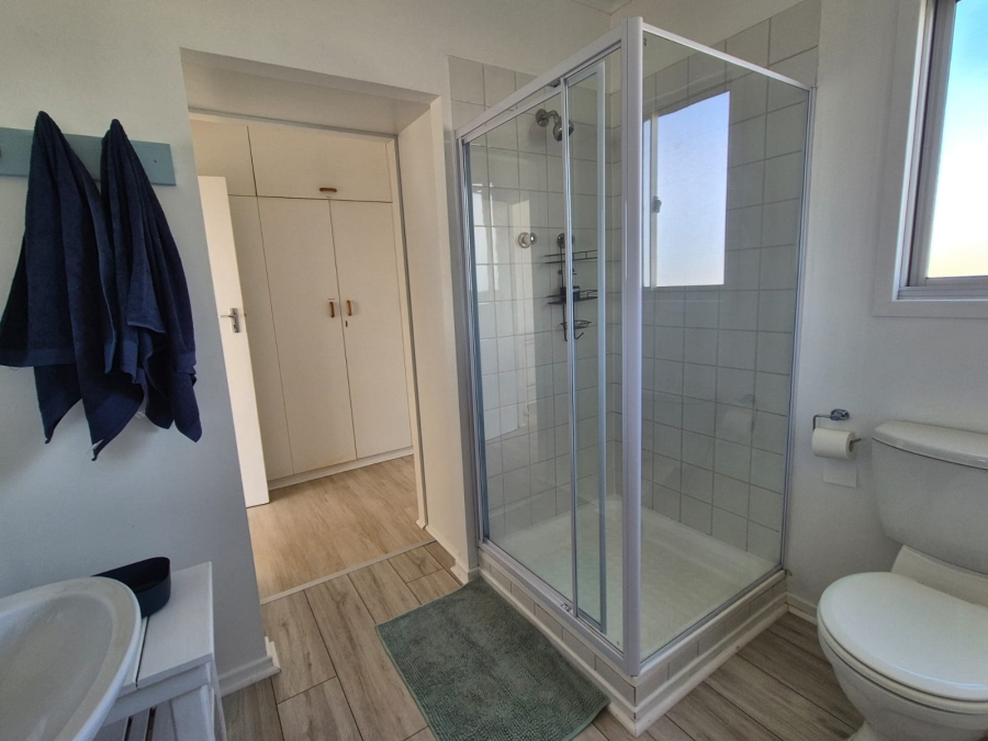 To Let 2 Bedroom Property for Rent in Pringle Bay Western Cape